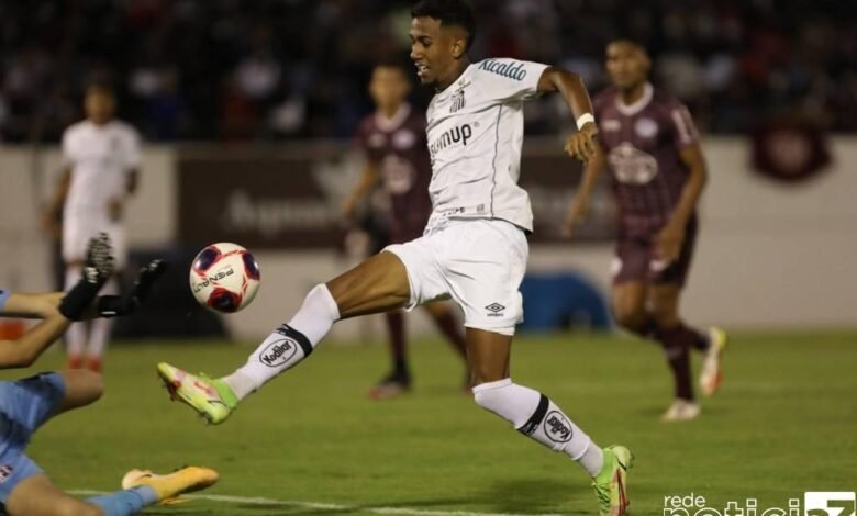 Santos fecha primeira fase da Copa São Paulo vencendo a Ferroviária e com 100% de aproveitamento
