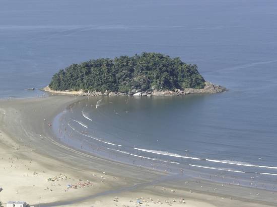 Pescador encontra corpo de homem em ilha de Santos