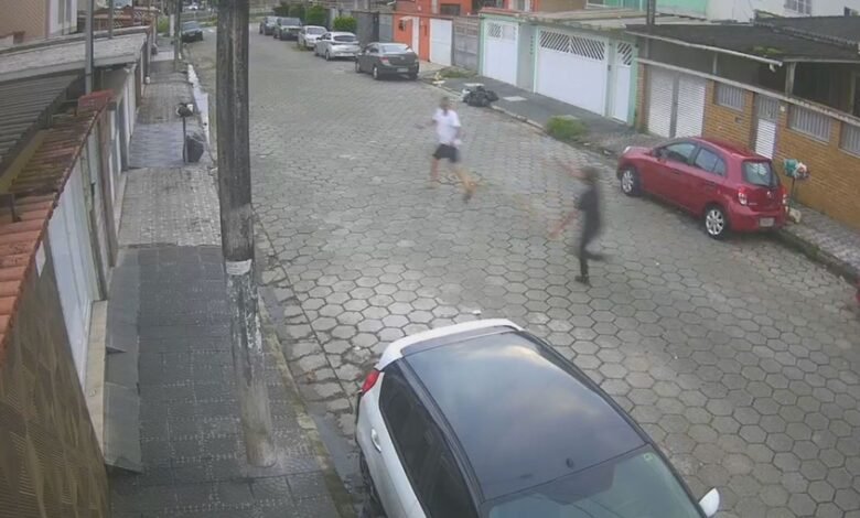 Criminoso persegue e rouba homem em São Vicente