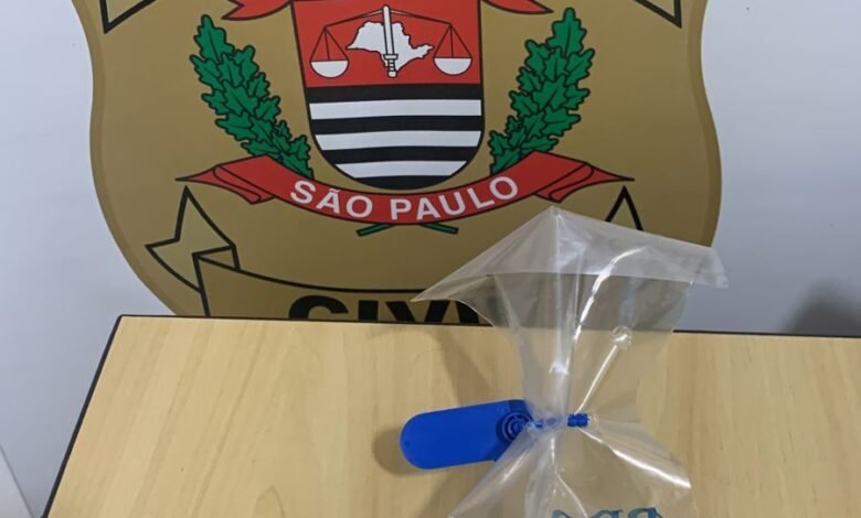 Homem é preso em flagrante traficando drogas