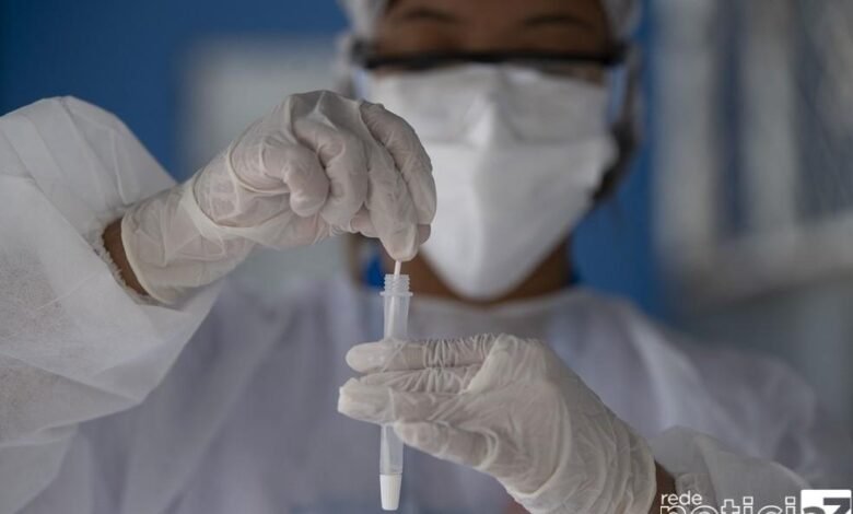 A subvariante BA.2 da Covid-19 começa a ficar mais presente no Brasil