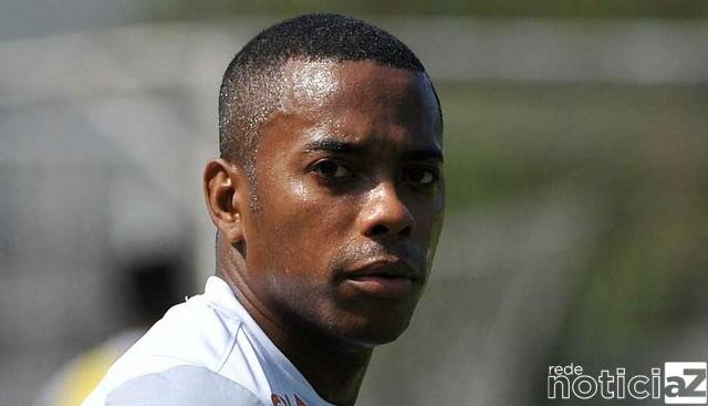 Pedido de extradição e mandado de prisão internacional de Robinho é feito pelo MP de Milão