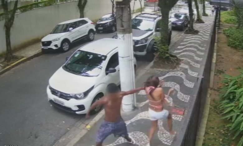 Mulher tenta escapar de assalto e sofre agressão de bandido