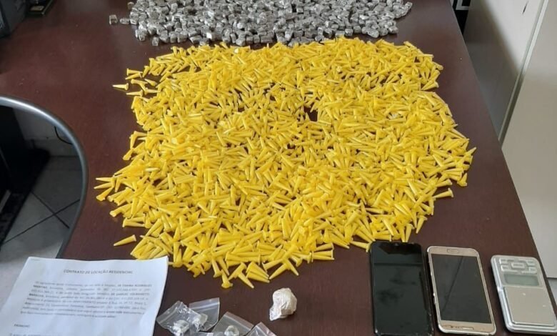 Três pessoas são detidas por envolvimento com o tráfico de drogas em Itanhaém