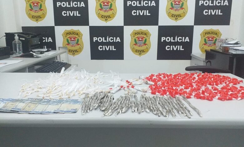 Quatro pessoas são detidas por tráfico de drogas