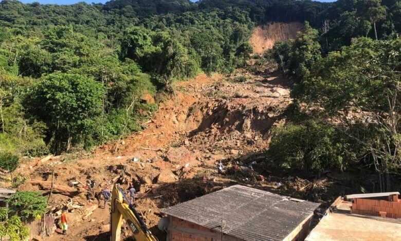Morro Barreira do João Guarda terá obras após convênio da Prefeitura de Guarujá com o Estado