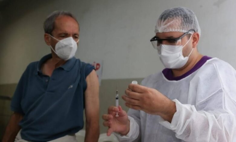 Vacinação contra a gripe em Santos passa a ter mais postos de saúde