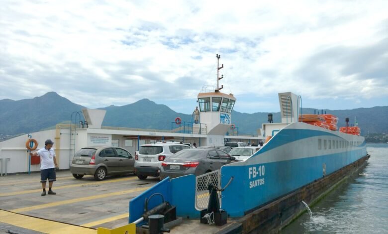 Rajadas de vento causam a paralização da travessia de balsas no litoral
