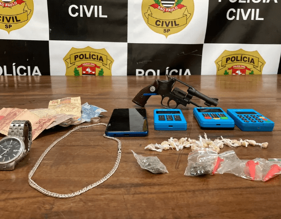 Trio acusado de roubar casa em Ubatuba é preso