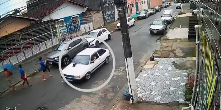 Morador de Praia Grande cai no golpe do "carro do ovo"