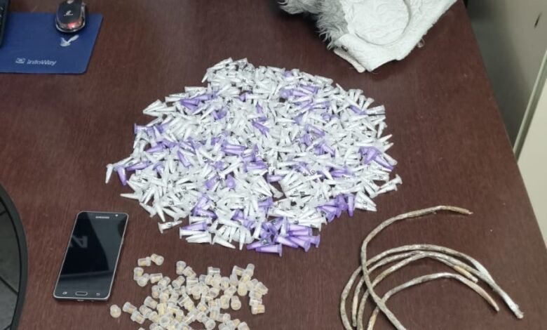 Homem é preso com mais de 600 porções de drogas em Mongaguá