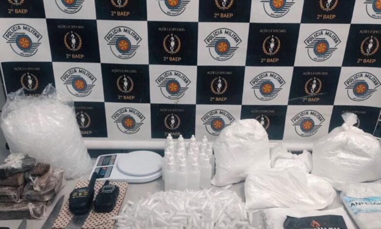 Grande quantia de drogas é apreendida durante operação no Guarujá