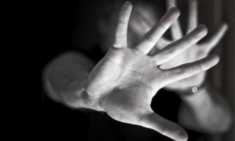 Menina de 10 anos é estuprada pelo próprio padrasto em Itanhaém