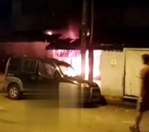 Incêndio atinge moradia de morador de rua em Santos