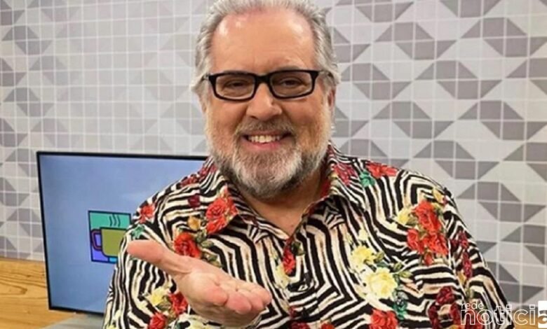 Leão Lobo afirma que teve caso com jogador do Palmeiras