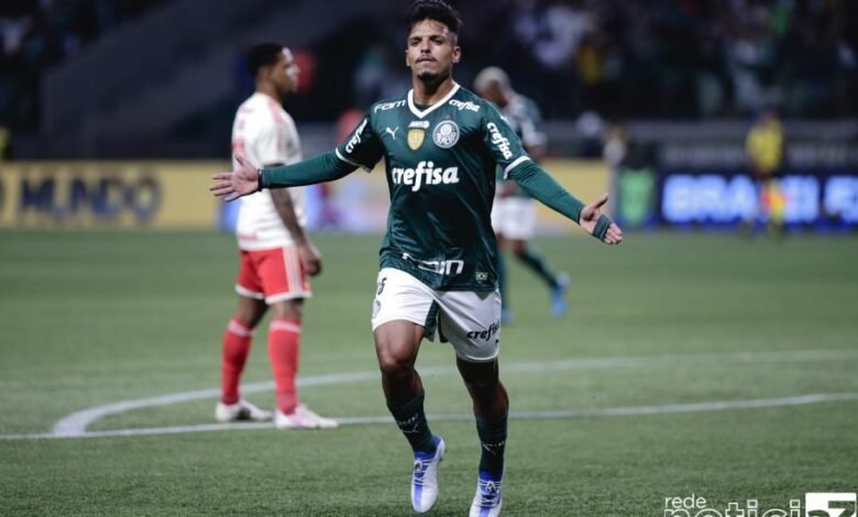 Brasileirão: Palmeiras mantém a liderança e Corinthians assume a segunda posição
