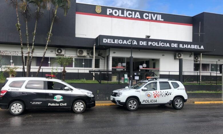 Motorista bate em carro e morre em Ilhabela