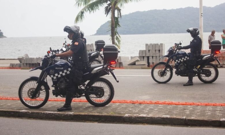 Em operação conjunta, GCM e PM apreendem 63 bicicletas no final de semana em São Vicente (28 a 30)