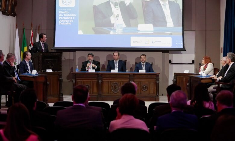 Sindicato dos dos Operadores Portuários realiza evento com presença de Ministros do TST