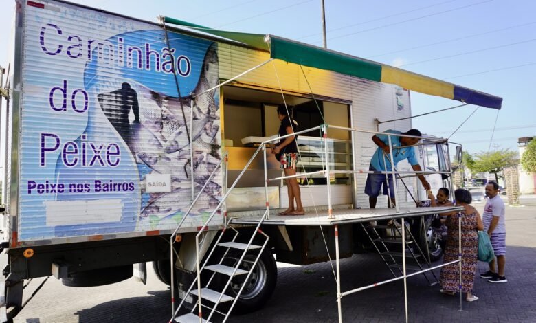 Caminhão do Peixe oferece pescados frescos e a preços acessíveis