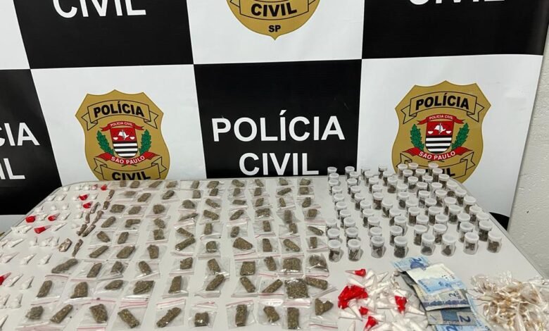 Grande quantia de drogas prontas para a venda em São Vicente são apreendidas