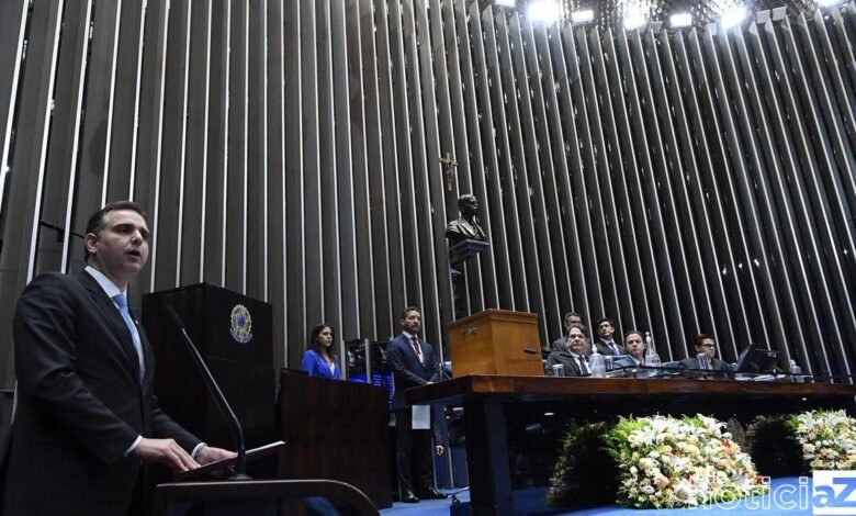 Rodrigo Pacheco é reeleito presidente do Senado