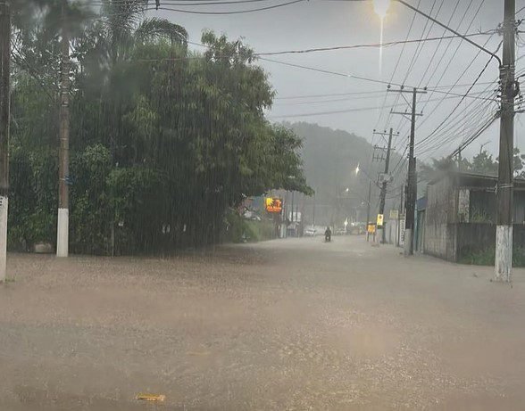 Número de vítimas fatais do temporal no Litoral Norte chega a 54