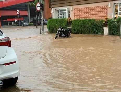 São Sebastião vive novo pesadelo com chuvas fortes