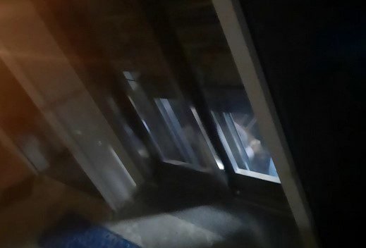 Passageiros da travessia de balsas entre Santos e Guarujá ficam presos em elevador