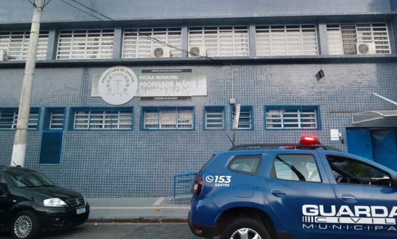 Funcionária impede que aluna cometa tragédia em escola de Santos