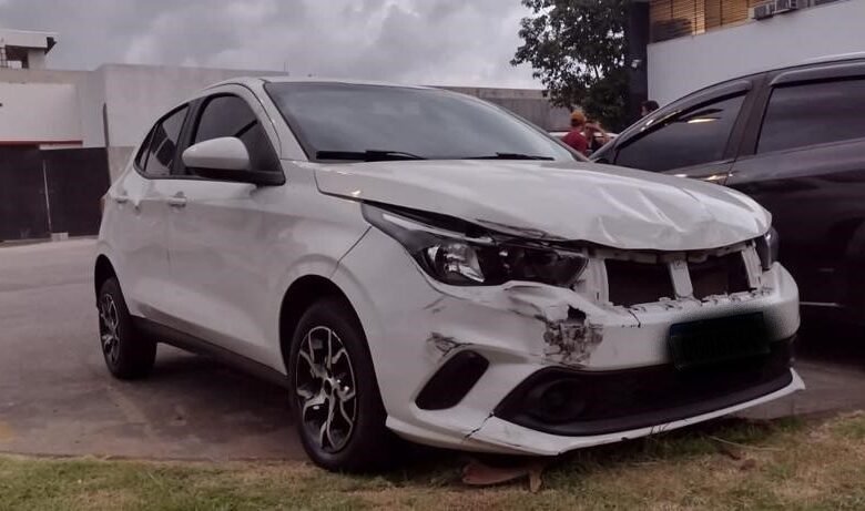 Carro furtado no Litoral Sul é recuperado e suspeito é preso