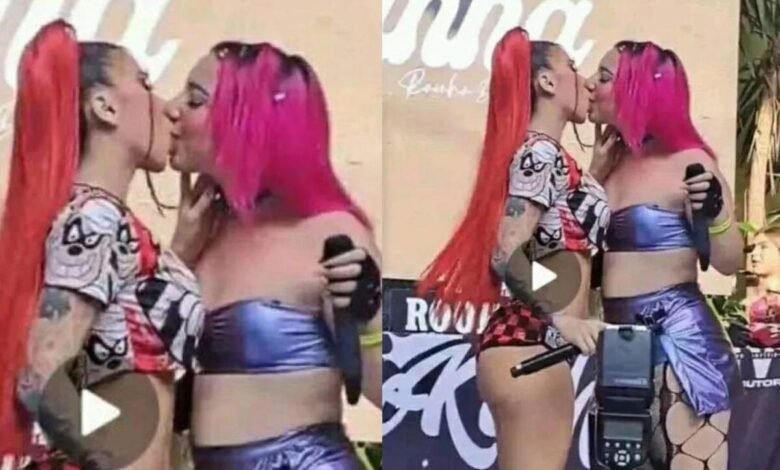 VÍDEO - MC Pipokinha é flagrada beijando cantora durante show