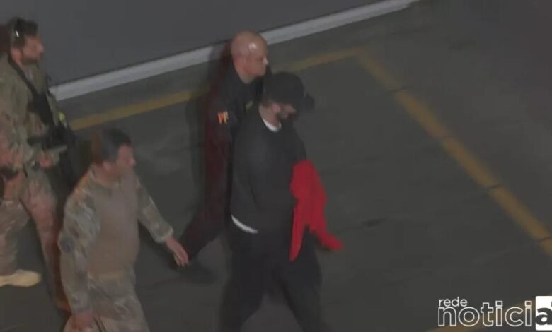 Thiago Brennand chega ao Brasil e é levado pela Polícia Federal
