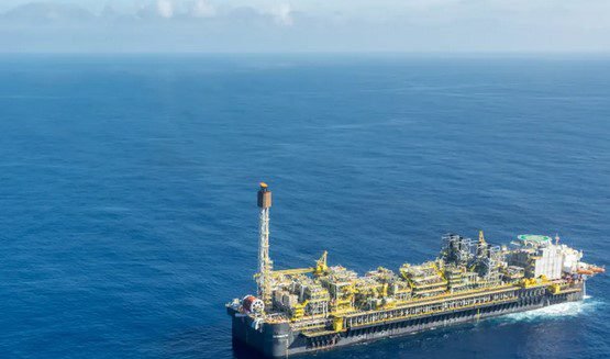 Petrobras descobre hidrocarbonetos que geram a origem de petróleo na Bacia de Santos