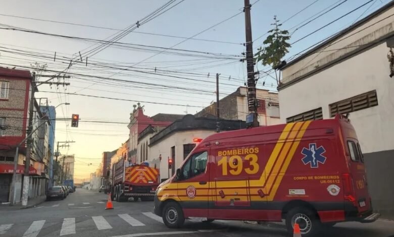 Incêndio atinge mercado no bairro Paquetá em Santos