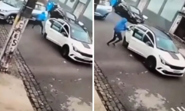 VÍDEO - Quatro homens armados assaltam família em Santos