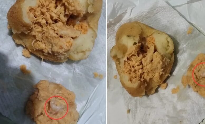 Homem come coxinha e descobre dente dentro do produto