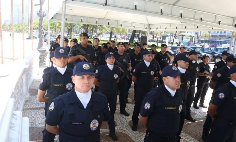 Santos anuncia pacote de investimentos na área da segurança