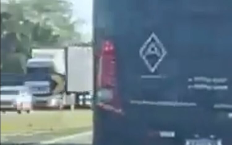 VÍDEO - Ônibus onde a dupla Conrado e Aleksandro estava em alta velocidade