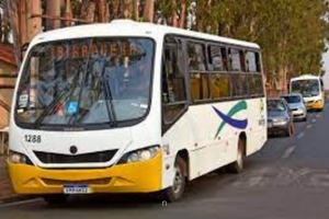 Ponto de ônibus em Barretos