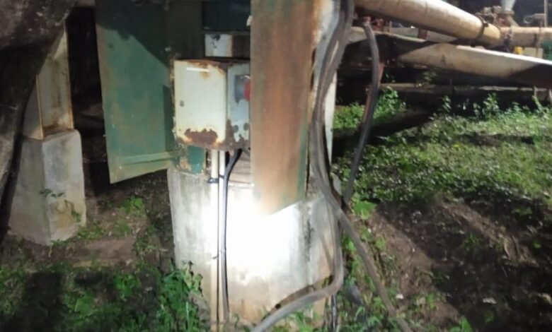 Três homens são flagrados roubando fios de cobre em zona rural