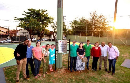Barretos: prefeitura entrega revitalização de quadra poliesportiva