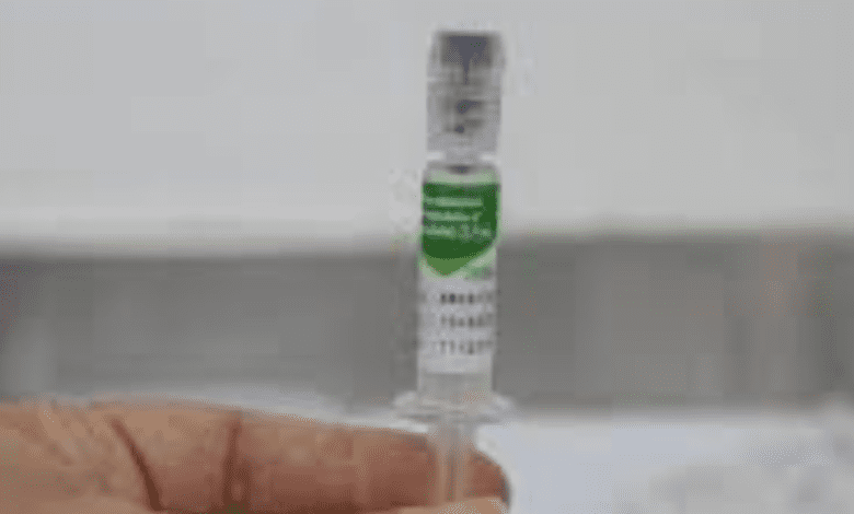 Vacina que previne a meningite está disponível para crianças e adolescentes
