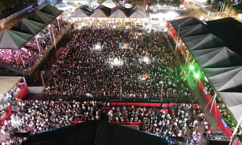 Cerca de 10 toneladas de alimentos são arrecadados em show do Olímpia Rodeo Music