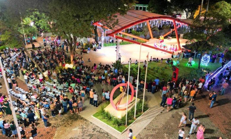 Festival de ballet e casinha do Papai Noel movimentam o Natal Encantado