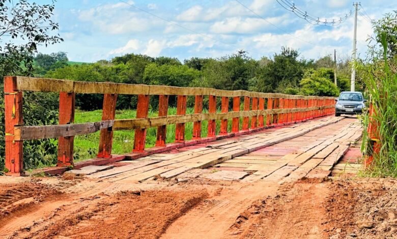 Ponte da Estrada da Prainha é liberada para trânsito