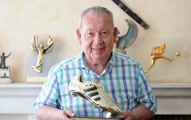 Futebol perde a lenda Just Fontaine aos 89 anos