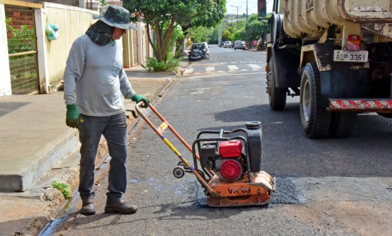 Prefeitura de Barretos conclui Operação Tapa-Buraco no bairro Los Angeles
