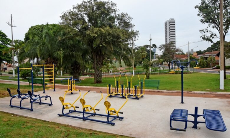 Prefeitura entrega revitalização da Praça da Primavera