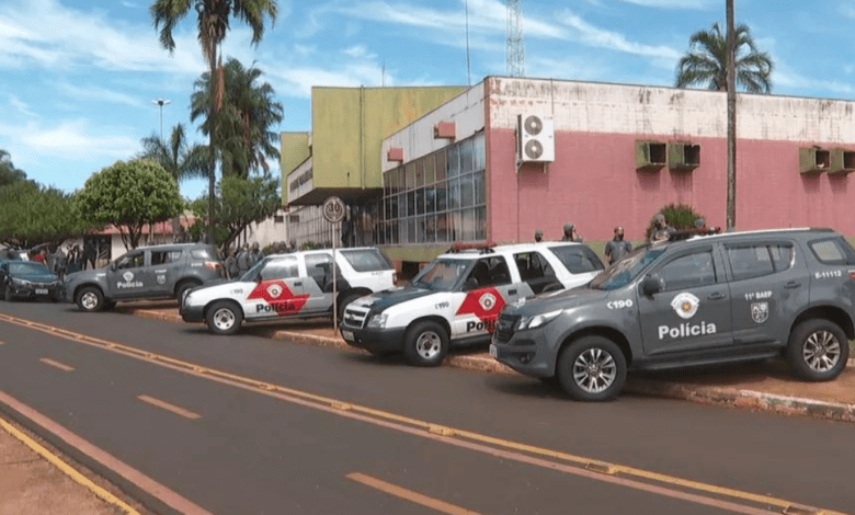 Polícia cumpre mandados de busca e apreensão em operação de combate a furtos e tráfico de drogas